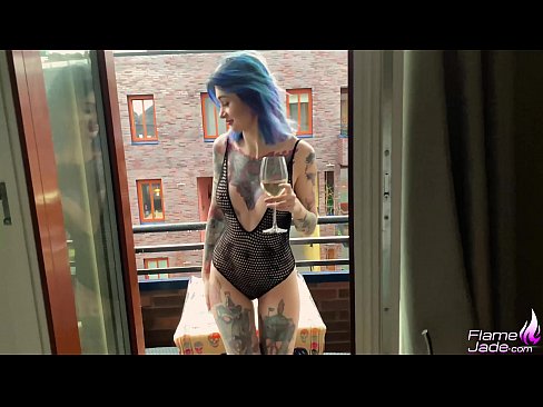 ❤️ زړه راښکونکې انجلۍ د خلاص اسمان لاندې په جوش سره د ګلپ سره وخوري ❤️  کیفیت لرونکي جنس په ps.porn-mz.ru